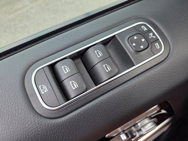 Used 2019 Mercedes-Benz G 550 image 32