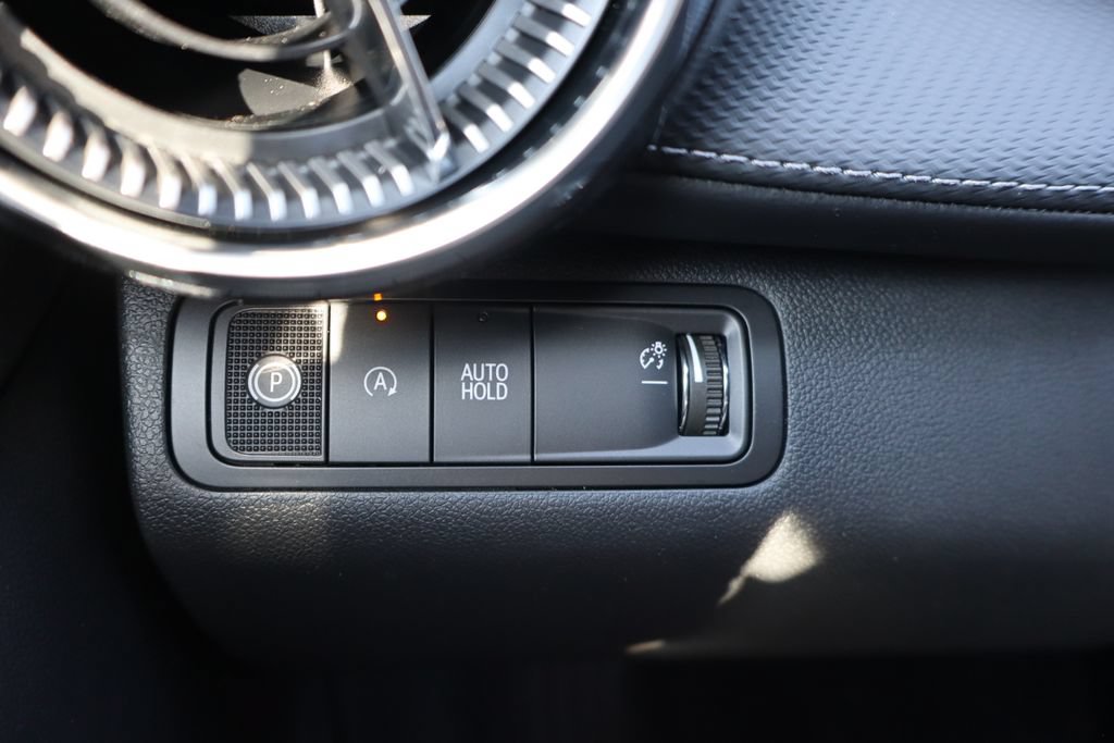 New 2027 Chevrolet Equinox LT FWD image 16