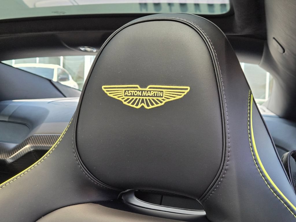 New 2025 Aston Martin Vanquish RWD image 26