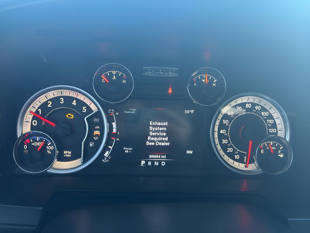 Used 2014 RAM 3500 Laramie image 19