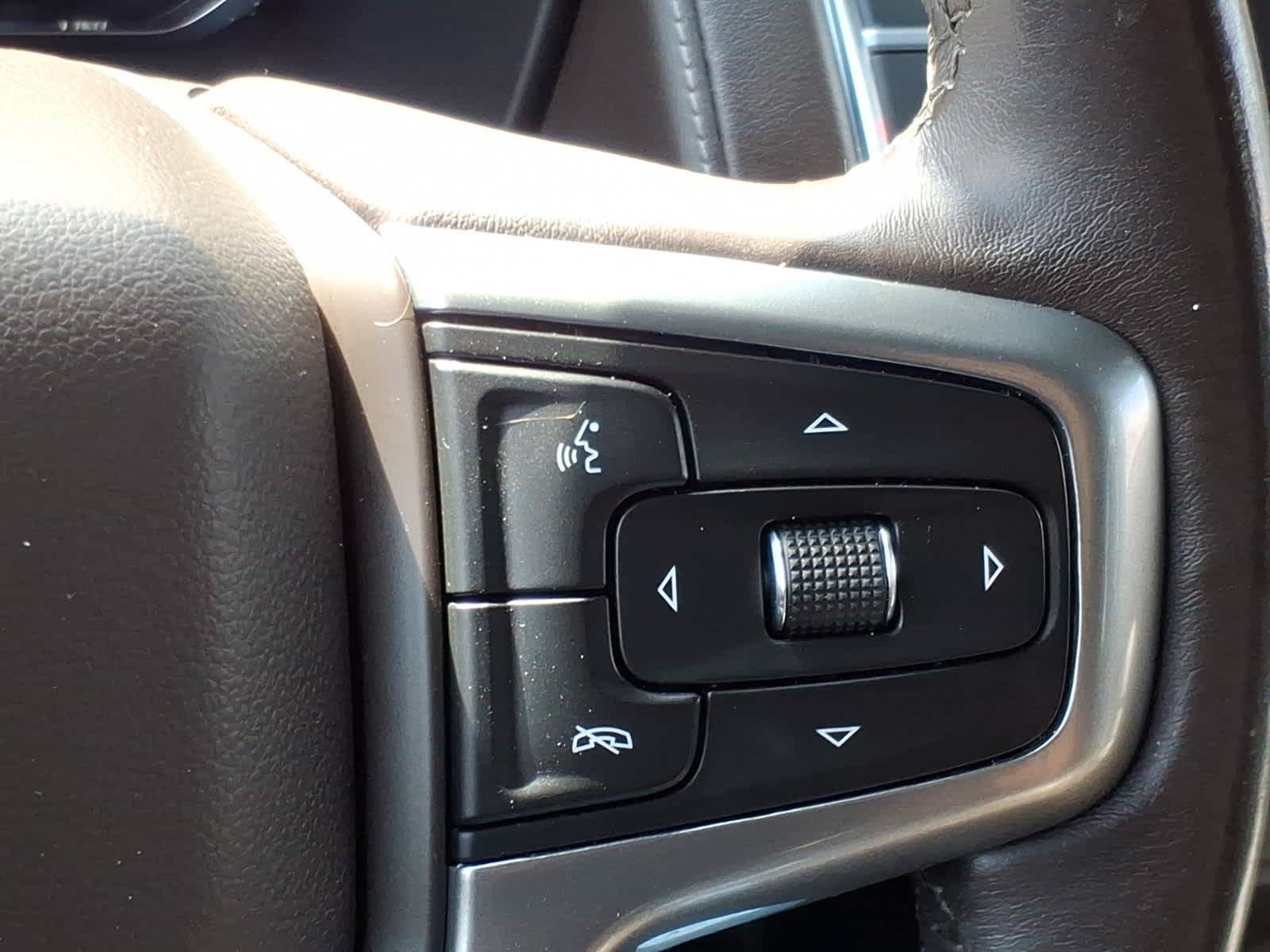 Used 2022 Chevrolet Tahoe Z71 w/ Max Trailering Package AWD/4WD image 31