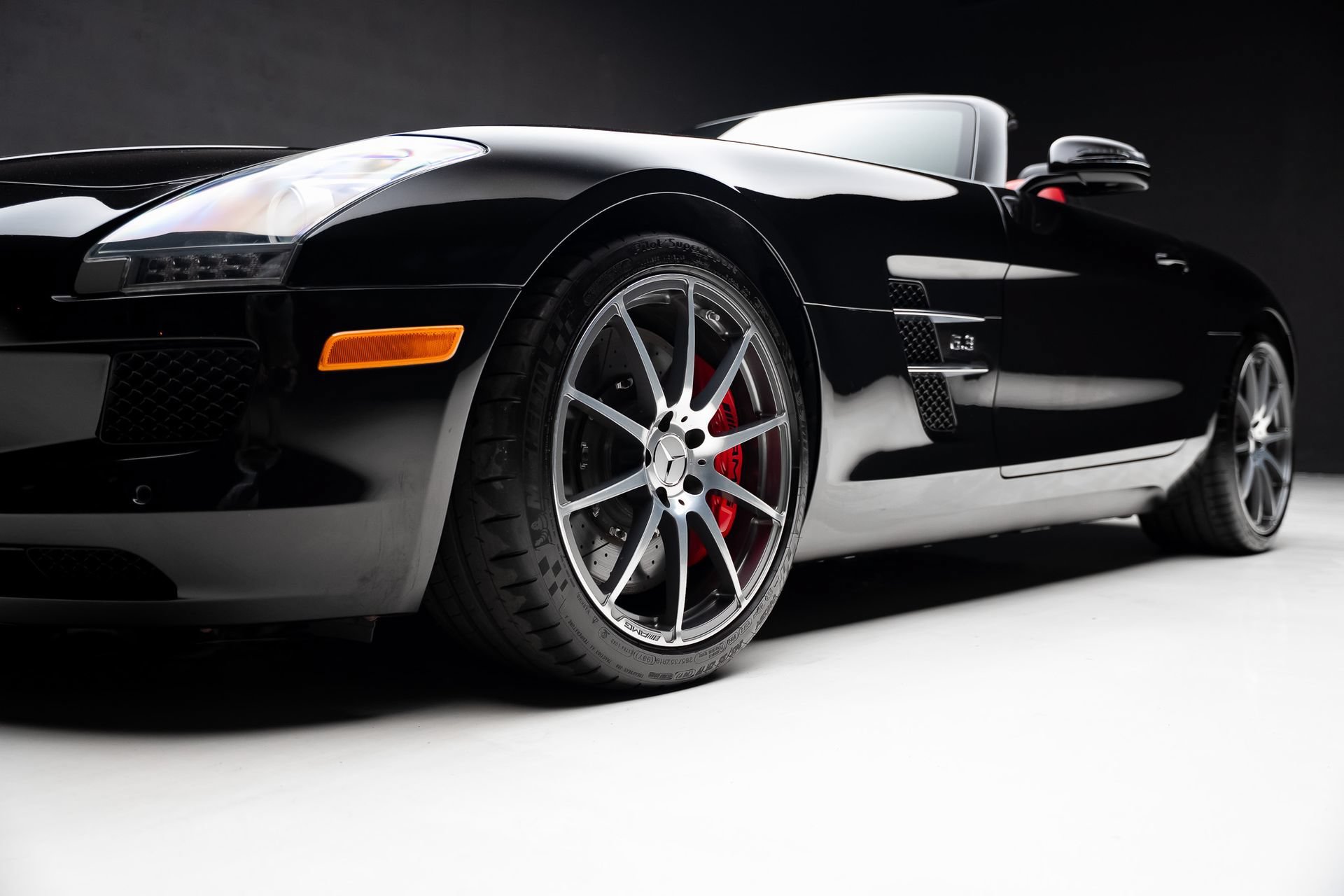 Used 2012 Mercedes-Benz SLS AMG Roadster image 78