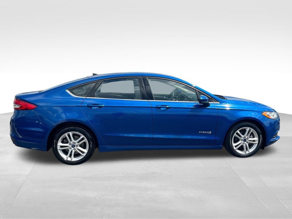 Used 2018 Ford Fusion S FWD image 9