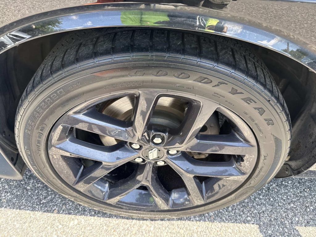 Used 2020 Dodge Challenger GT w/ Blacktop Package RWD image 11
