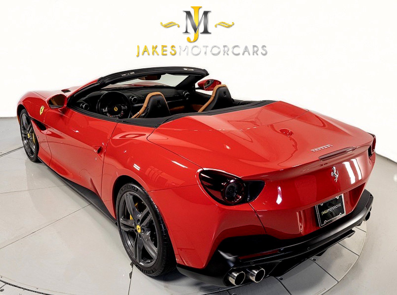 Used 2019 Ferrari Portofino RWD image 7