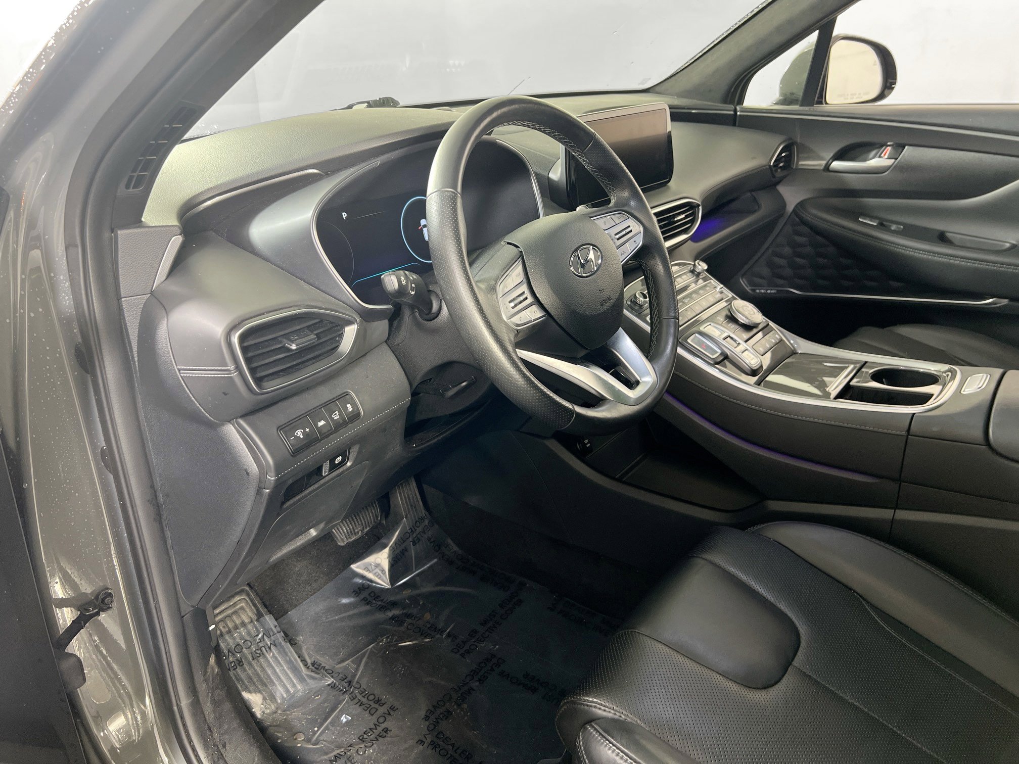 Used 2022 Hyundai Santa Fe Calligraphy image 9