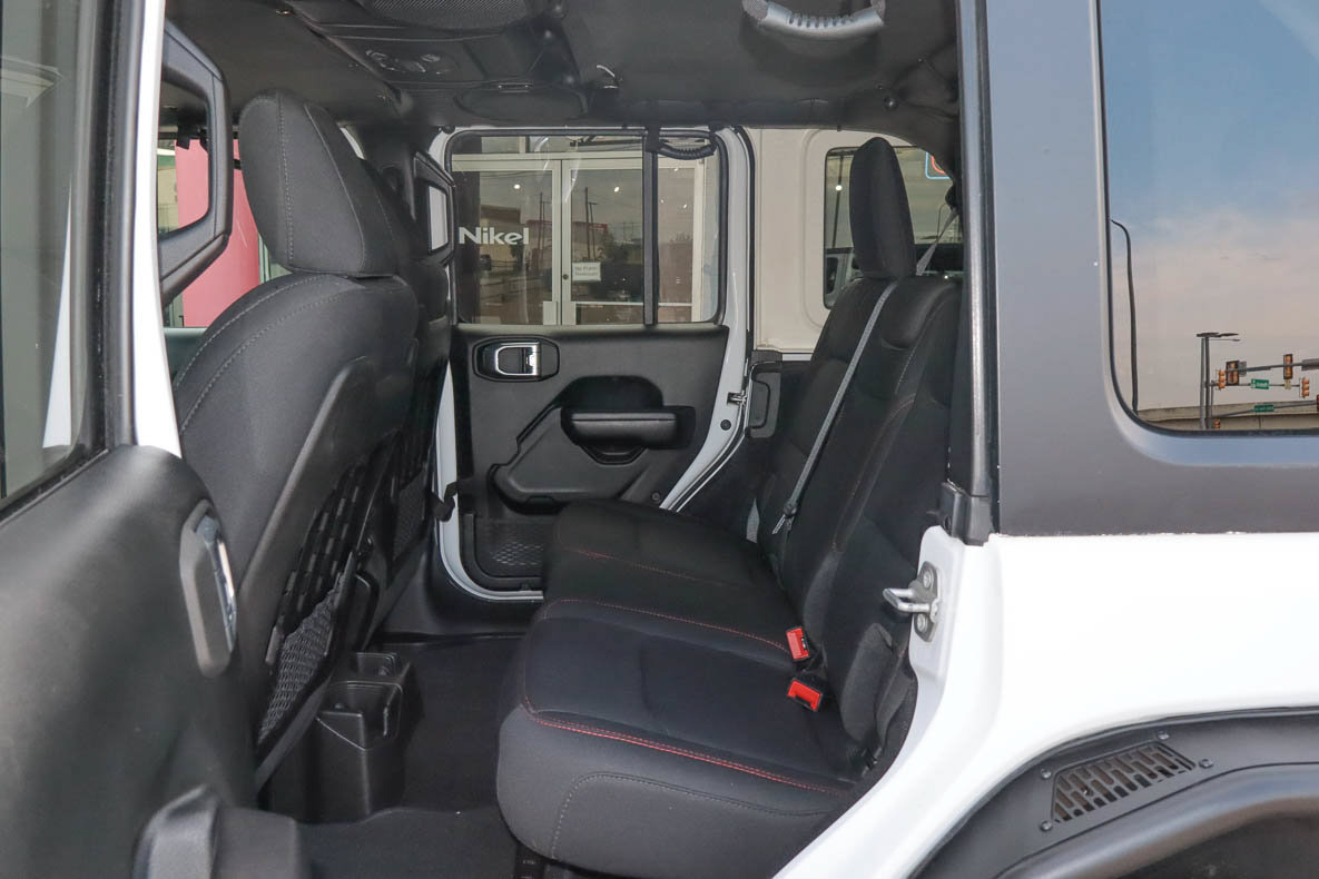 Used 2020 Jeep Wrangler Unlimited Rubicon w/ Dual Top Group AWD/4WD image 8
