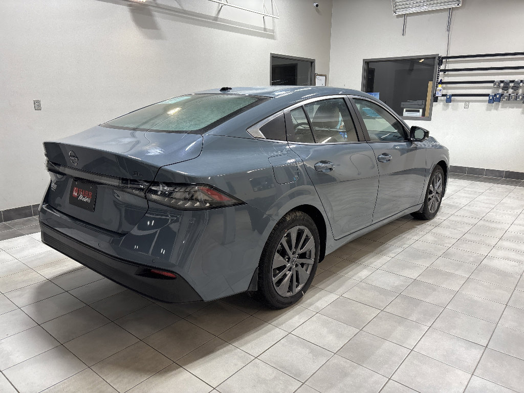 New 2026 Nissan Sentra SL w/ Floor Mat Package image 4