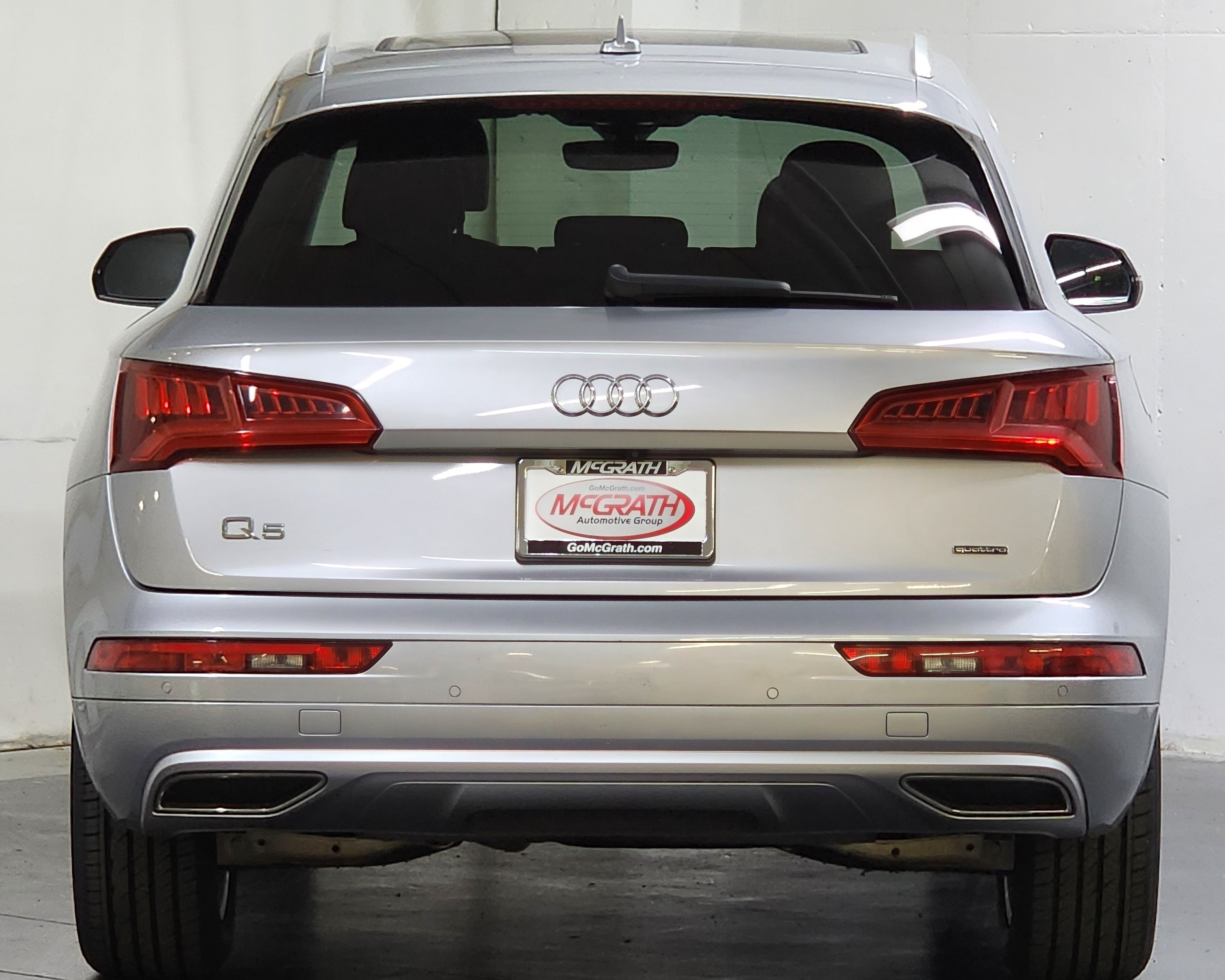Used 2020 Audi Q5 2.0T Premium w/ Convenience Package AWD/4WD image 6