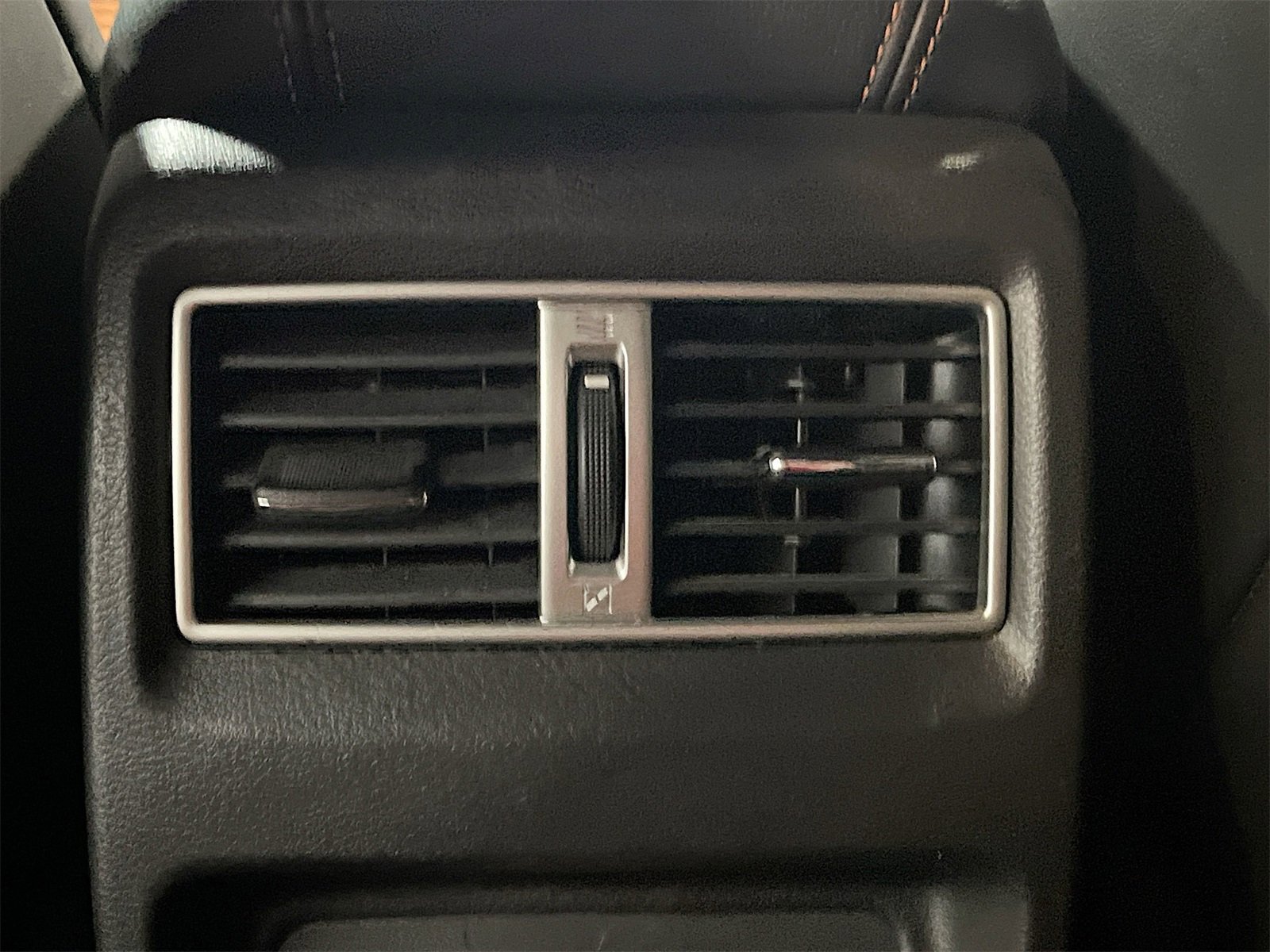 Used 2023 Nissan Maxima SR w/ Sport Mat Group image 27