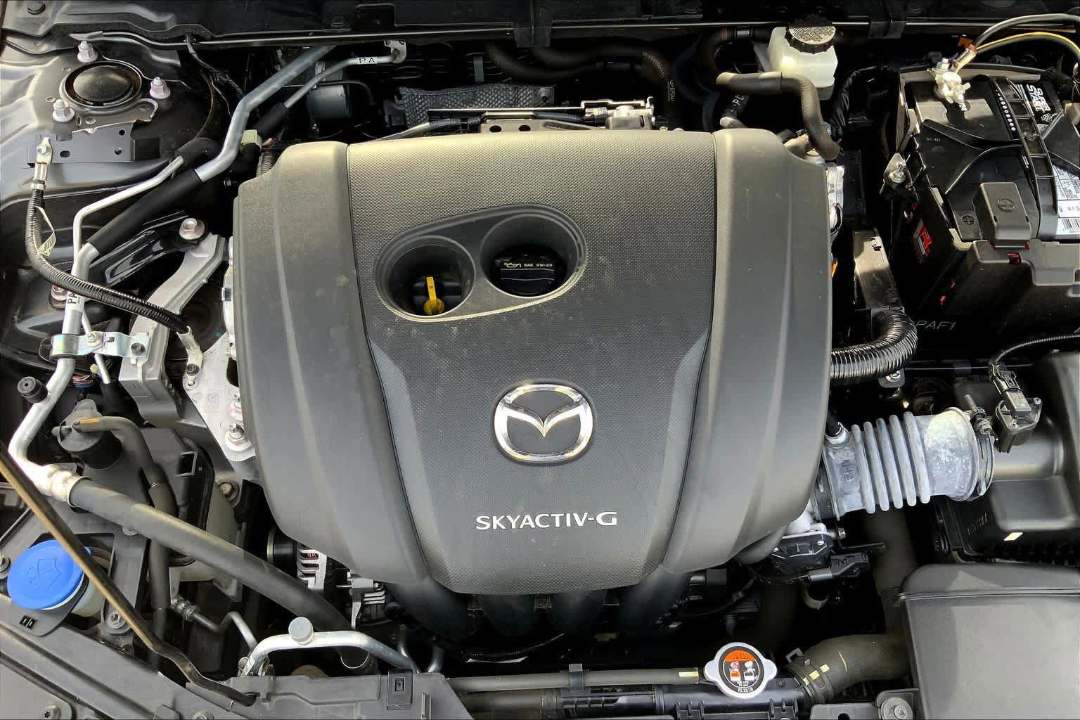 Used 2020 MAZDA MAZDA3 Hatchback w/ Premium Package FWD image 31