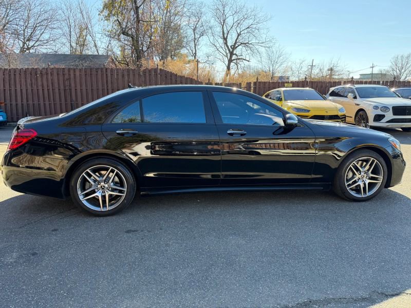 Used 2019 Mercedes-Benz S 560 4MATIC Sedan image 4