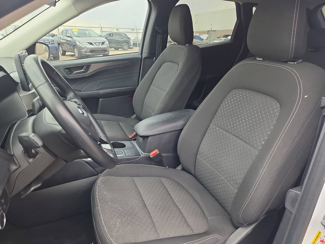 Used 2023 Ford Escape Active FWD image 19