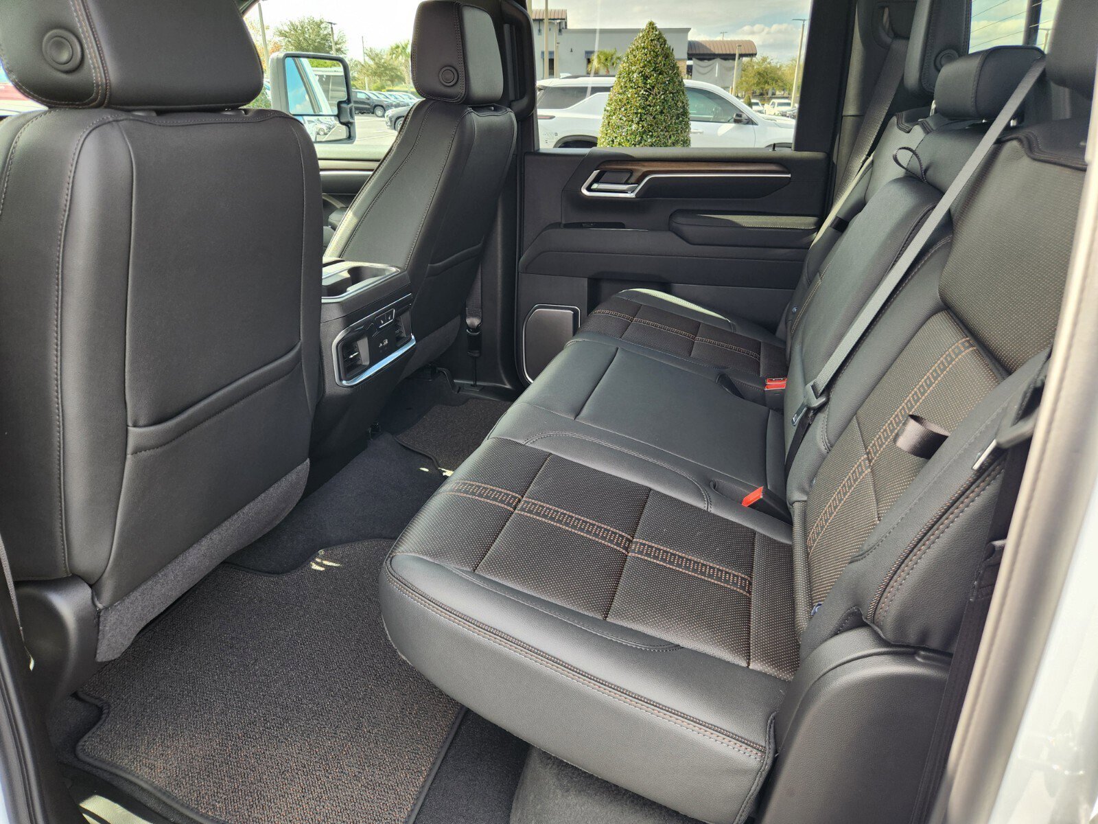 New 2026 Chevrolet Silverado 2500 High Country w/ Technology Package image 8