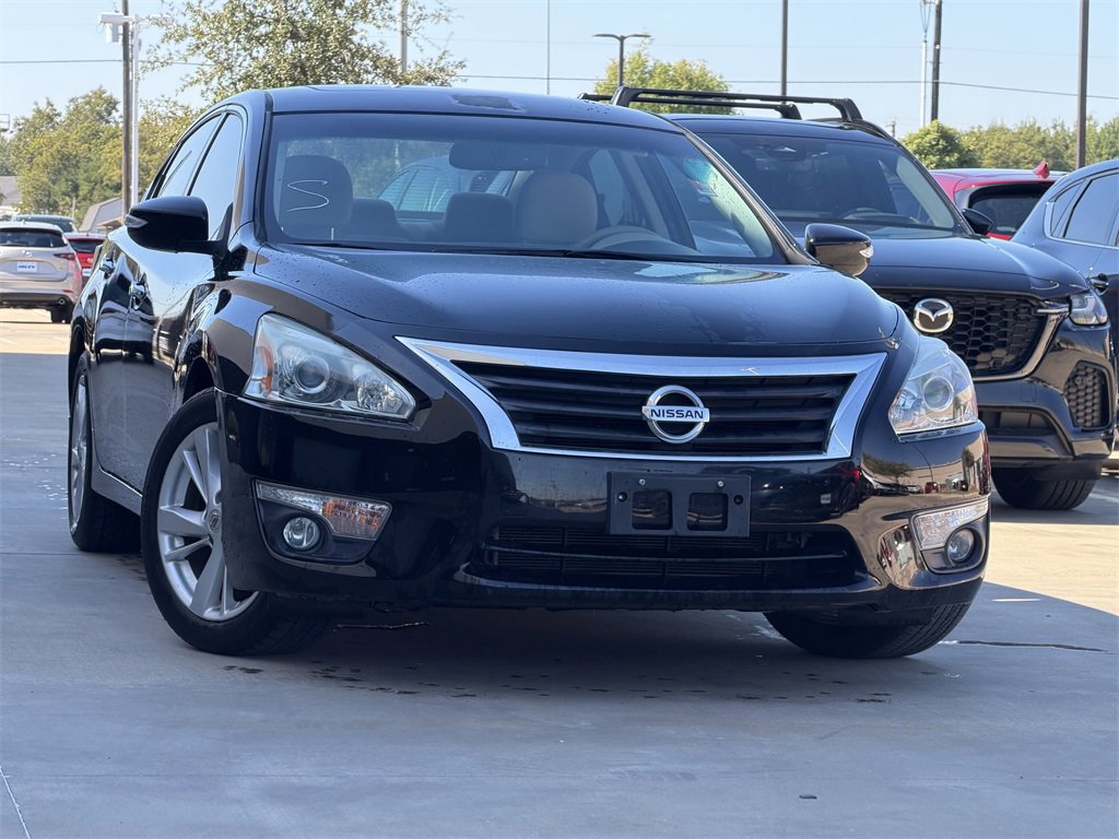 Used 2015 Nissan Altima 2.5 SV w/ Convenience Package
