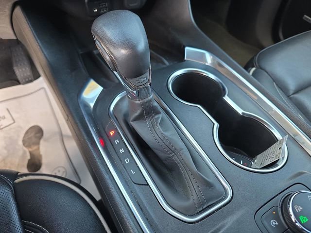 Used 2022 Chevrolet Traverse Premier AWD/4WD image 28