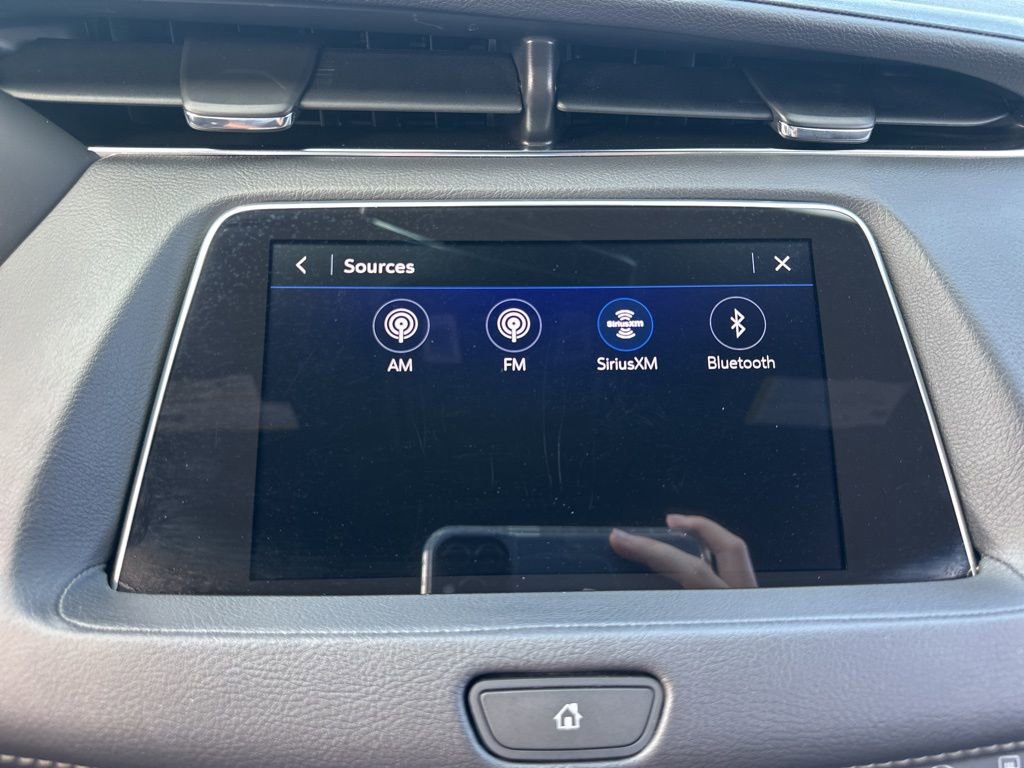 Used 2023 Cadillac XT4 Premium Luxury w/ Cold Weather Package image 40