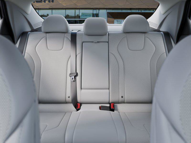 New 2026 Hyundai Elantra SEL Sport FWD image 12