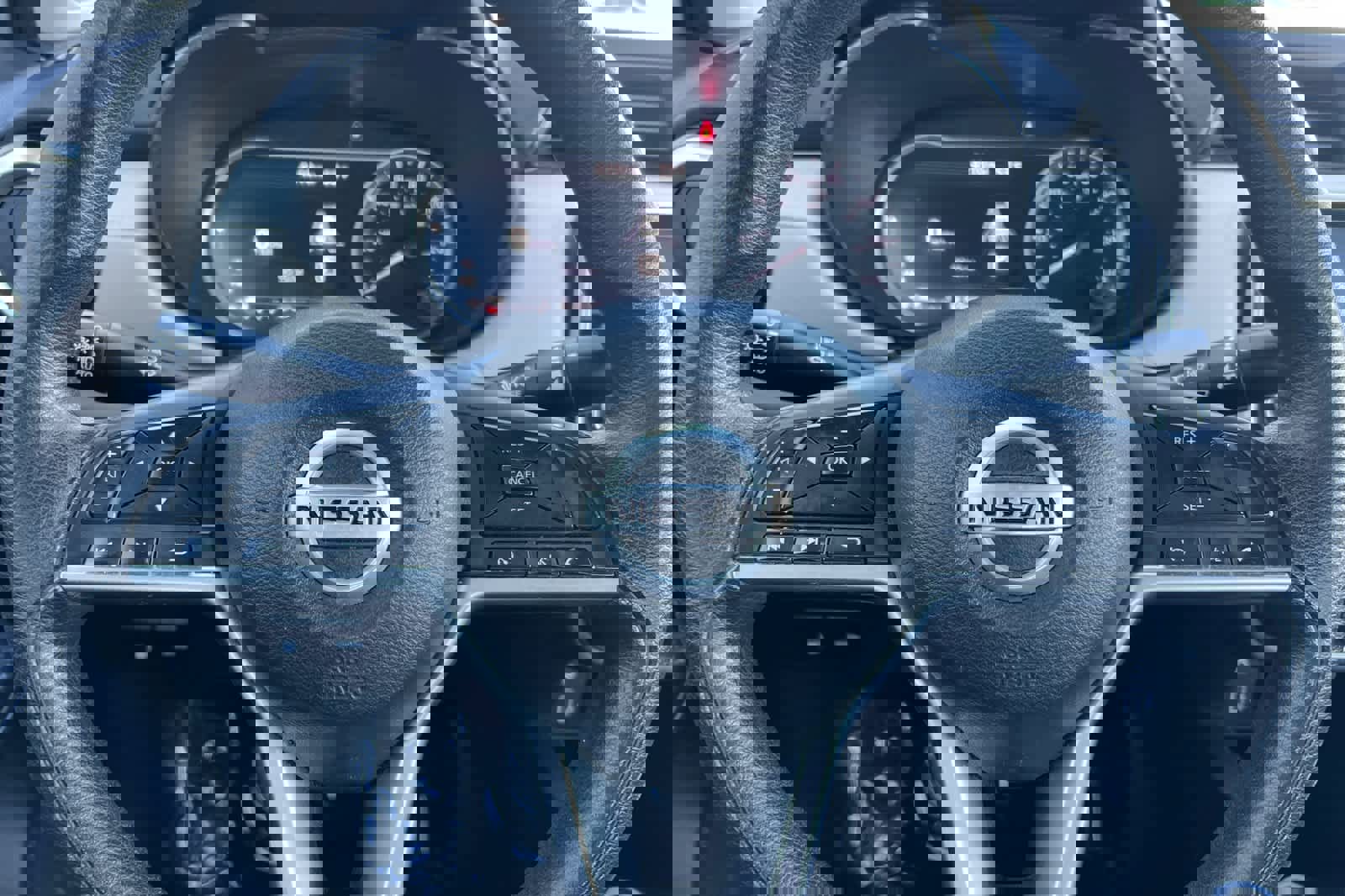 Used 2021 Nissan Versa SV image 23