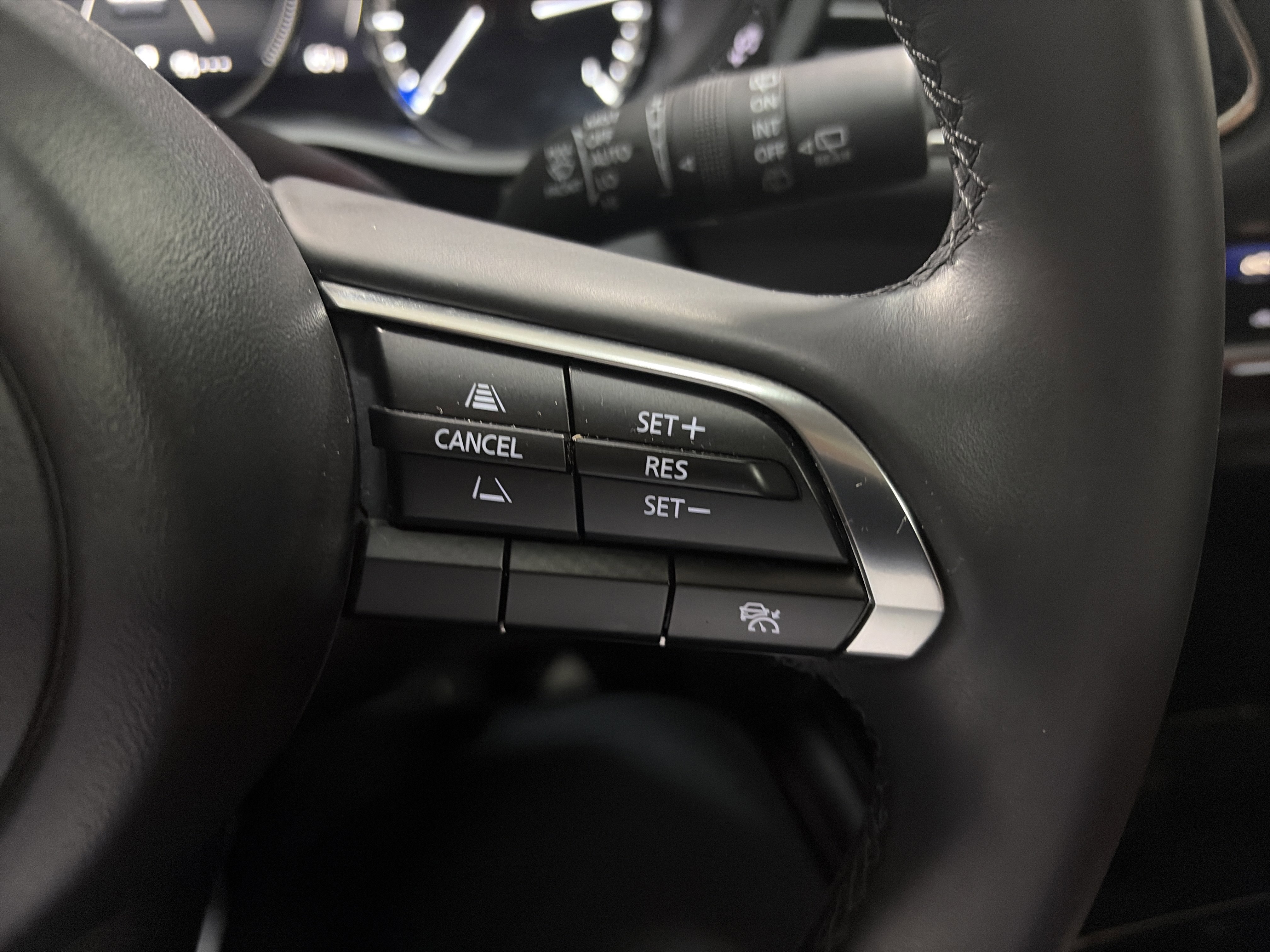 Used 2024 MAZDA CX-30 AWD 2.5 S w/ Preferred Package image 18