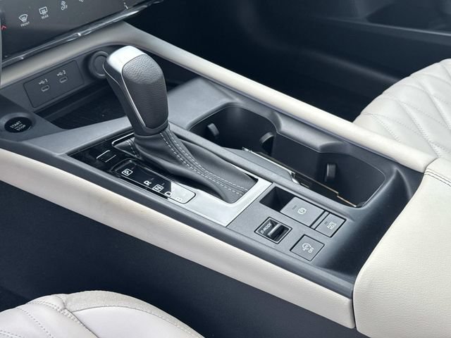 New 2026 Nissan Sentra SL w/ Floor Mat Package FWD image 29