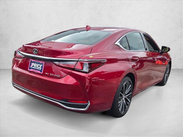 Used 2024 Lexus ES 250 w/ Premium Package image 5