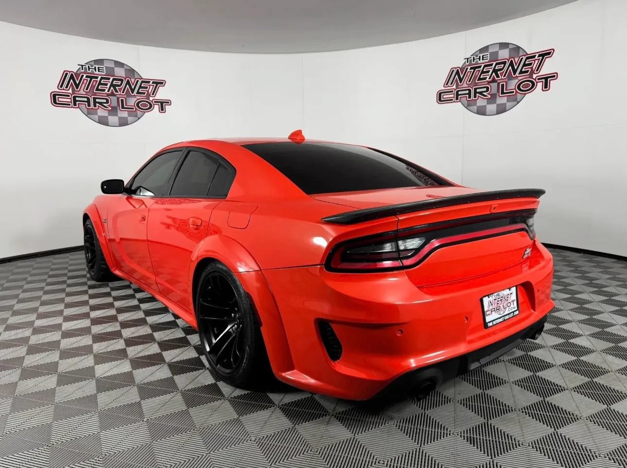 Used 2020 Dodge Charger Scat Pack RWD image 5