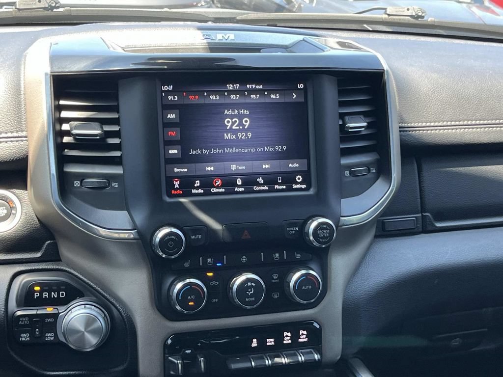 Used 2019 RAM 1500 Laramie w/ Sport Appearance Package AWD/4WD image 17