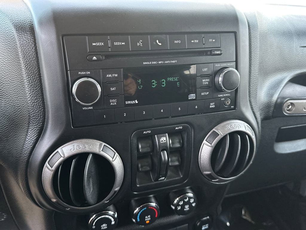 Used 2014 Jeep Wrangler Unlimited Sport w/ Quick Order Package 23S image 20