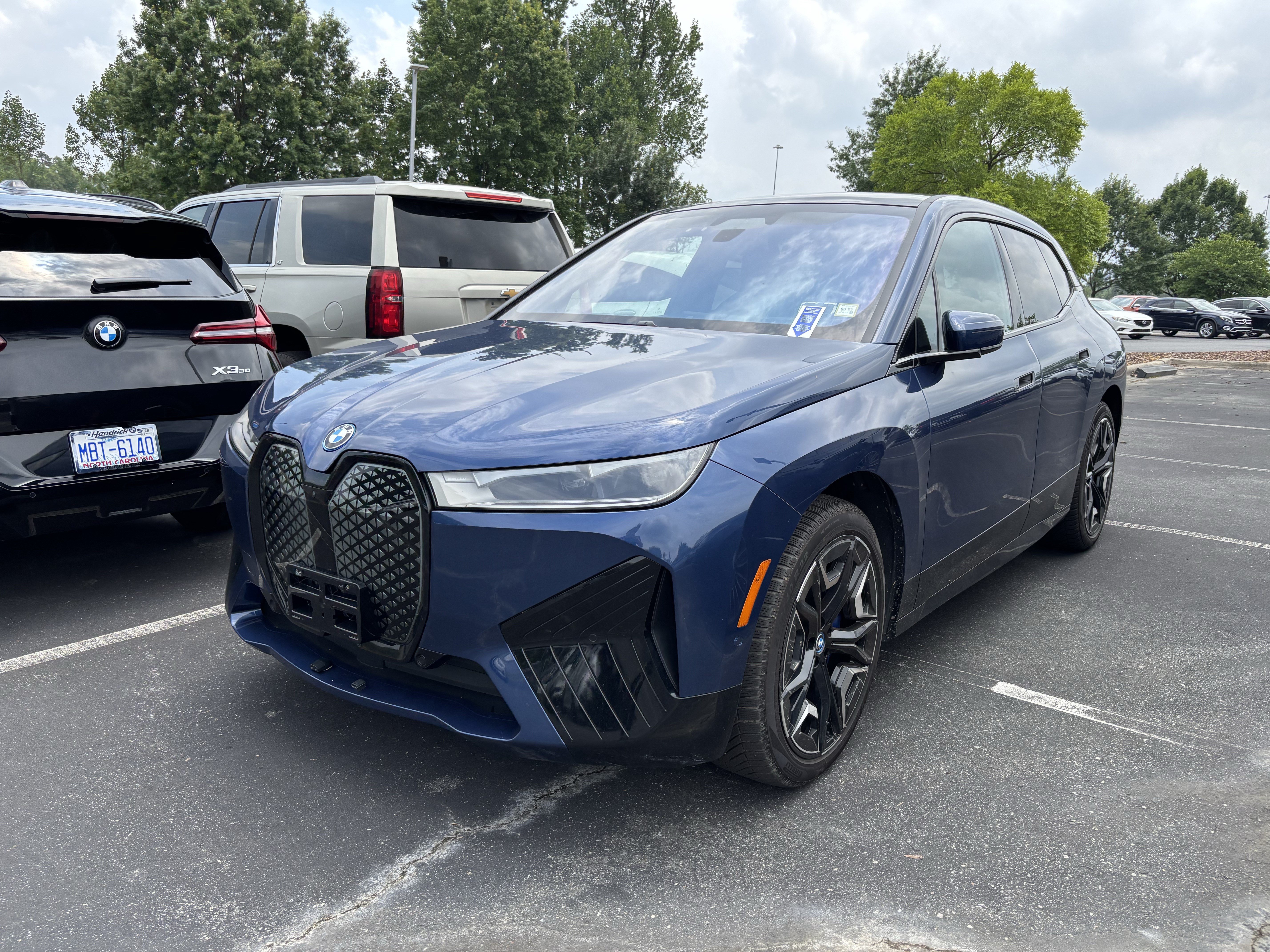Certified 2024 BMW iX xDrive50 w/ Premium Package AWD/4WD image 14