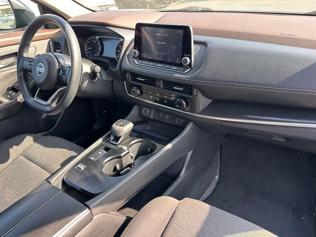 Used 2021 Nissan Rogue S image 15