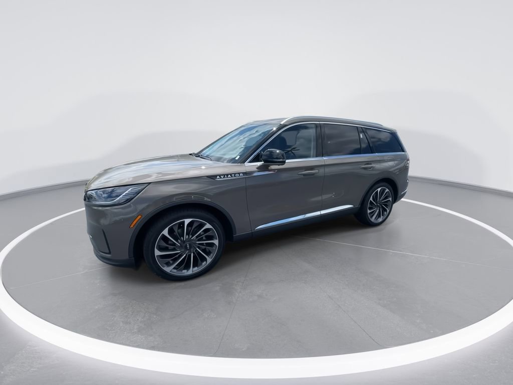 New 2026 Lincoln Aviator Reserve AWD/4WD image 4