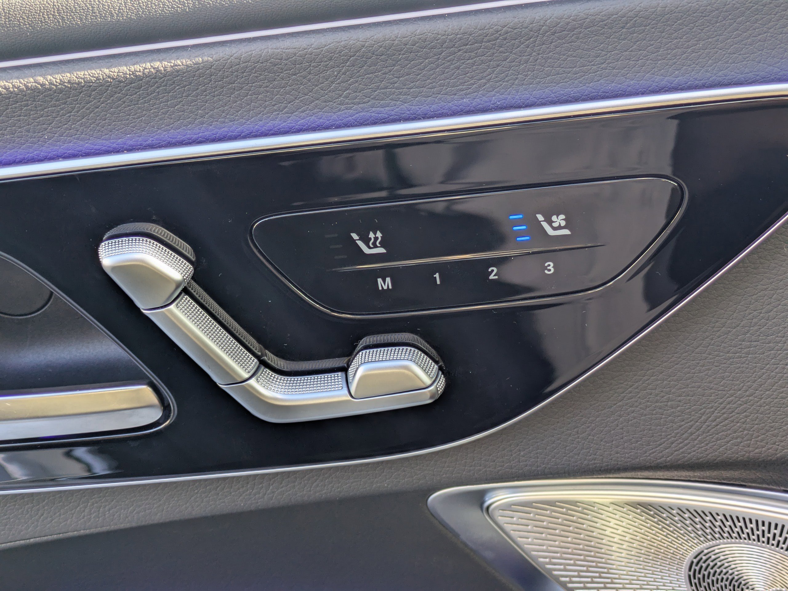 Certified 2024 Mercedes-Benz CLE 300 4MATIC Coupe image 24