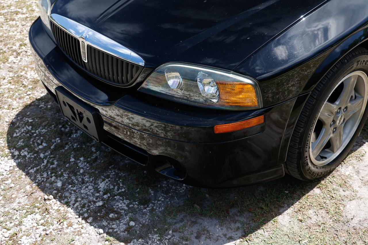 Used 2002 Lincoln LS image 24