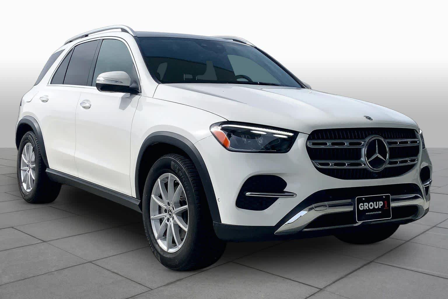 Used 2025 Mercedes-Benz GLE 350 4MATIC image 3