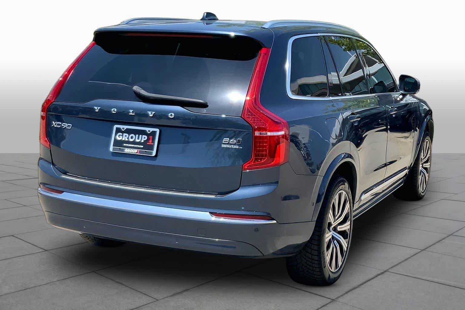 Used 2023 Volvo XC90 B6 Plus w/ Protection Package AWD/4WD image 12