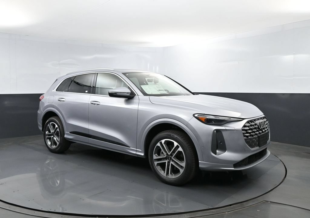 New 2026 Audi Q5 Premium AWD/4WD image 3