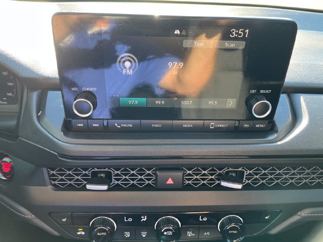 Certified 2024 Honda Accord EX image 33
