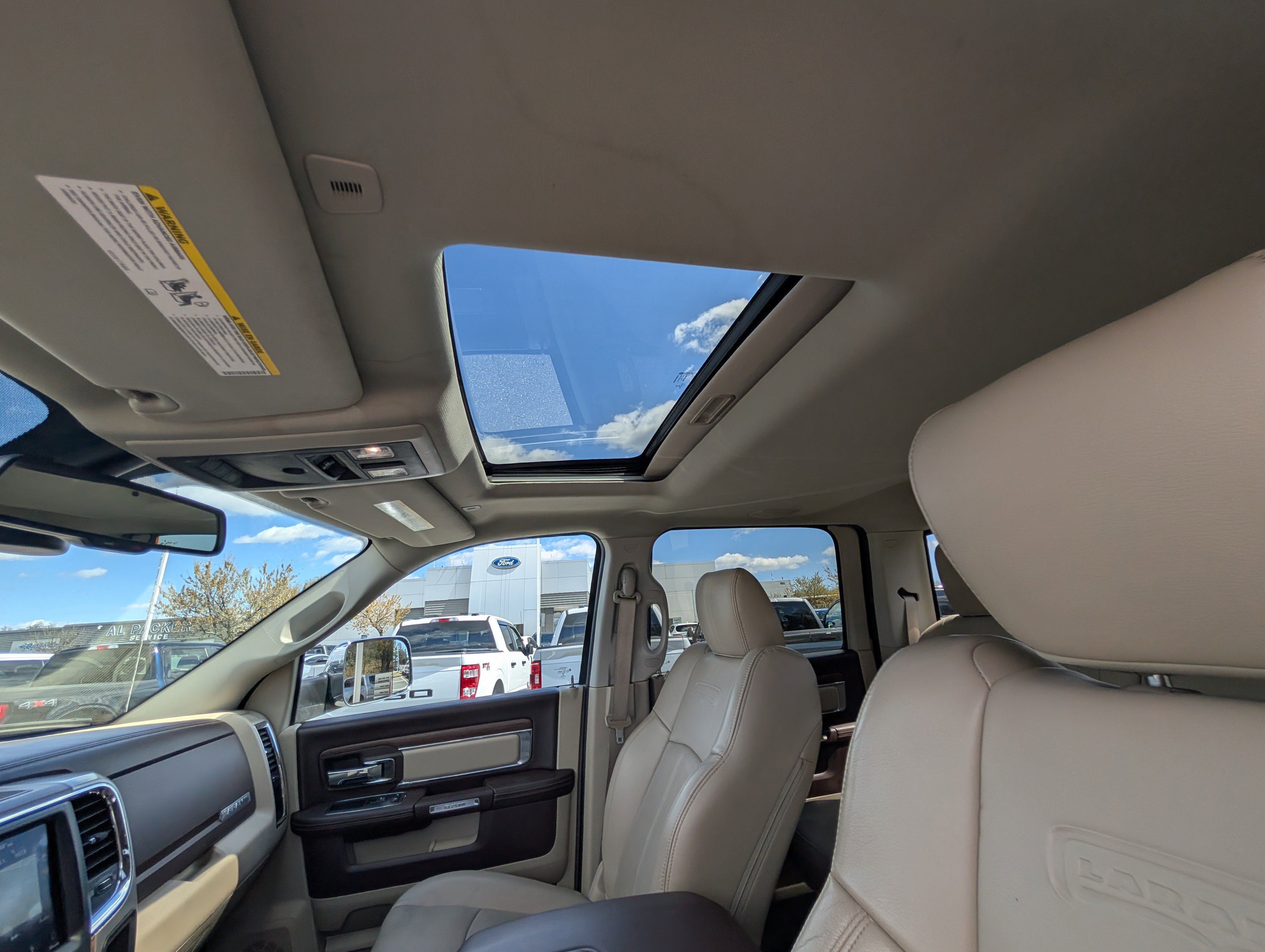 Used 2018 RAM 2500 Laramie w/ Off Road Package AWD/4WD image 18