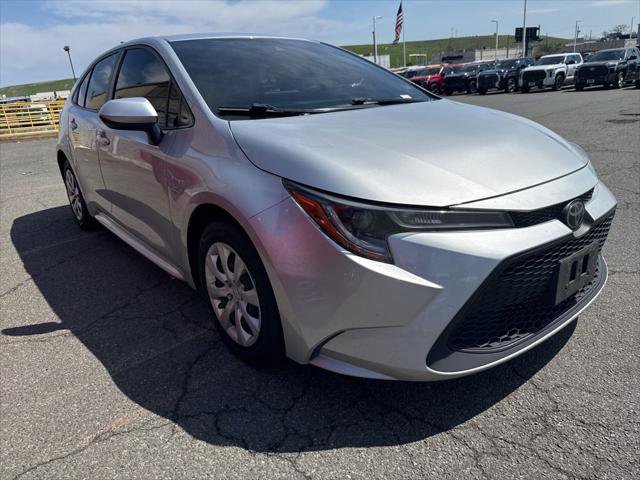 Certified 2020 Toyota Corolla LE FWD image 1