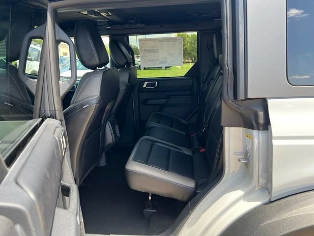 New 2026 Ford Bronco Outer Banks w/ Sasquatch Package AWD/4WD image 12