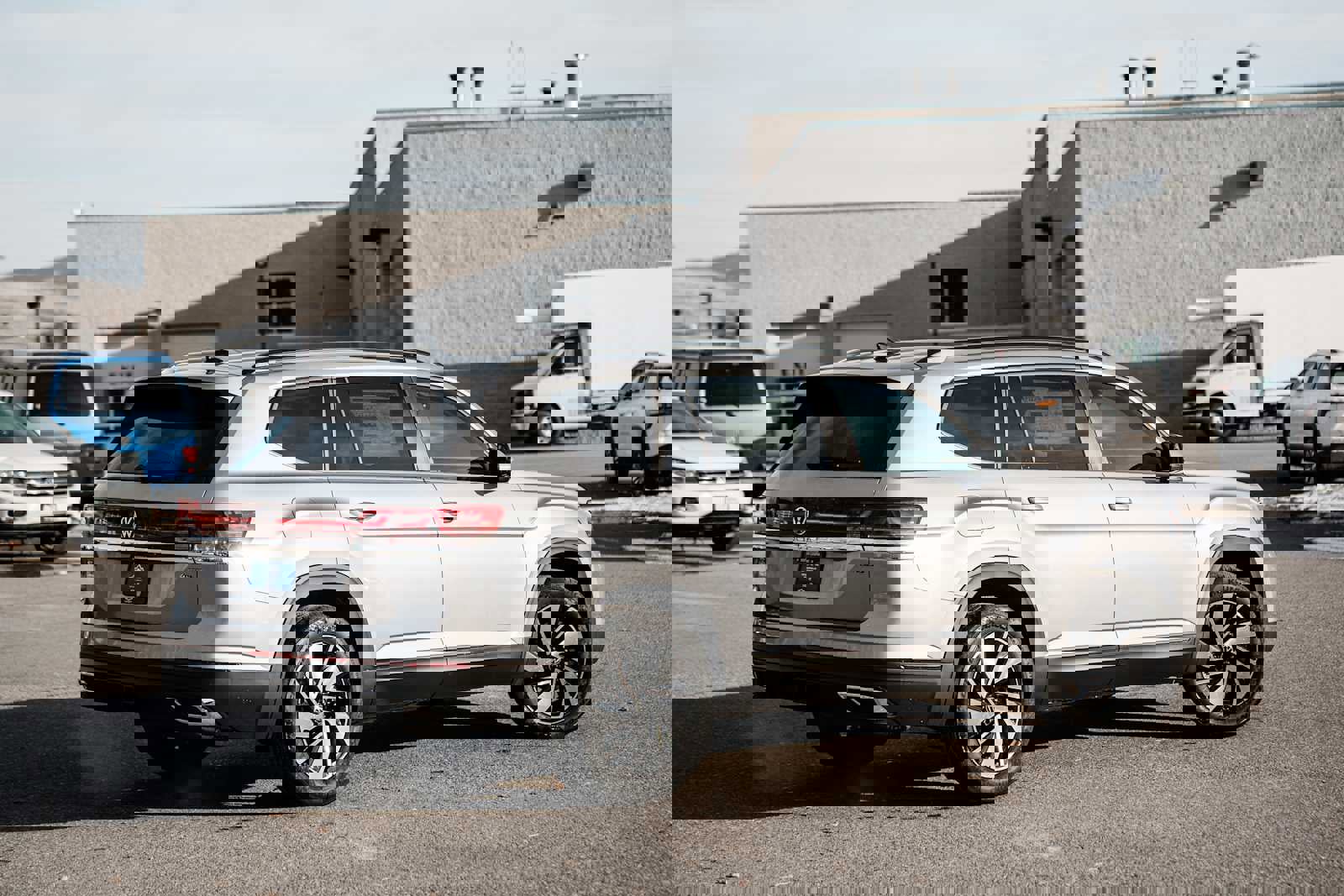 New 2026 Volkswagen Atlas SE image 17