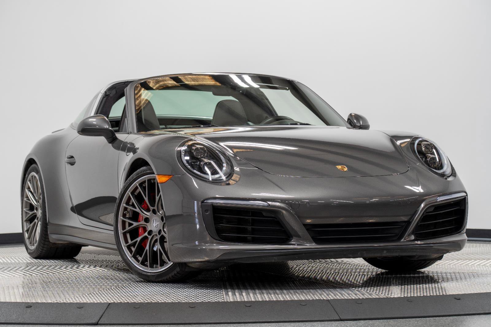 Used 2017 Porsche 911 Targa 4S image 24