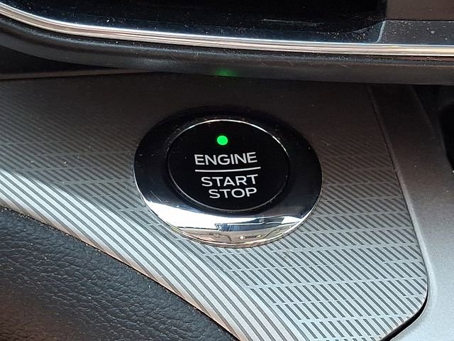 Used 2021 Ford Explorer XLT w/ Equipment Group 202A image 23