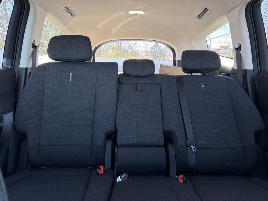 New 2026 Hyundai Ioniq 9 SE image 33