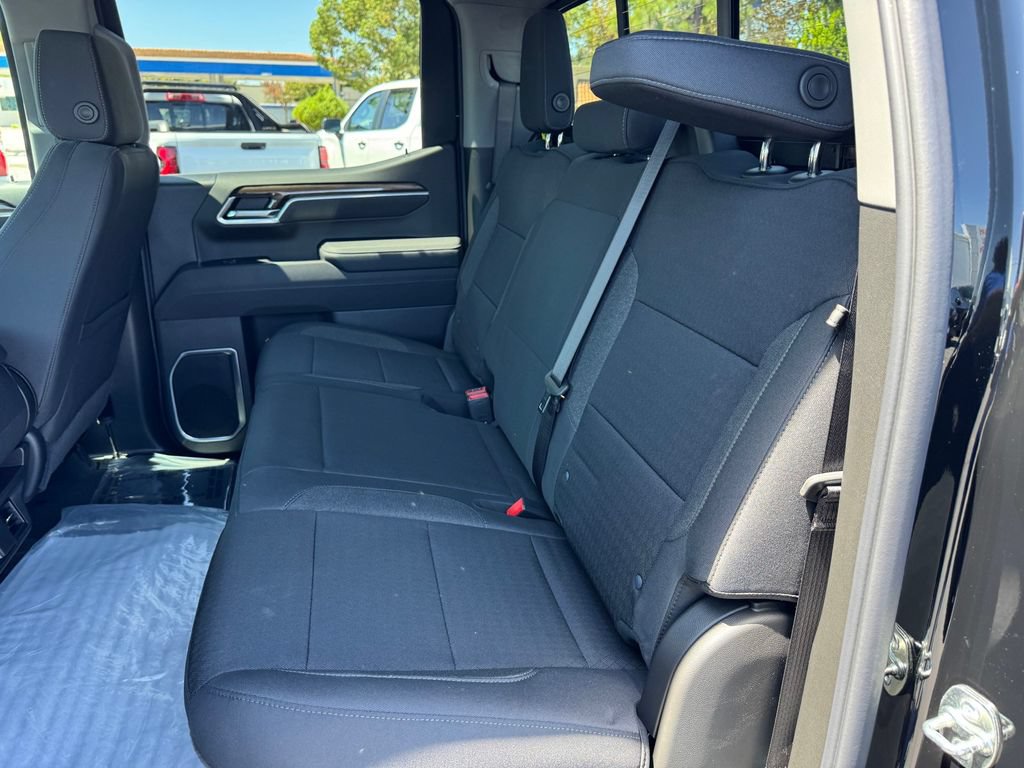 New 2026 Chevrolet Silverado 1500 LT w/ Safety Package RWD image 14