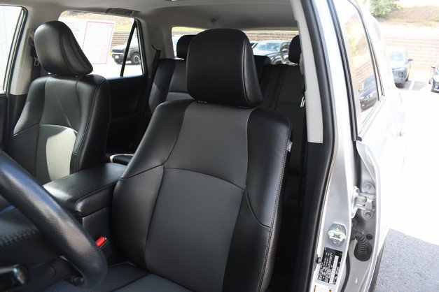 Certified 2024 Toyota 4Runner SR5 Premium w/ Moonroof Package AWD/4WD image 17