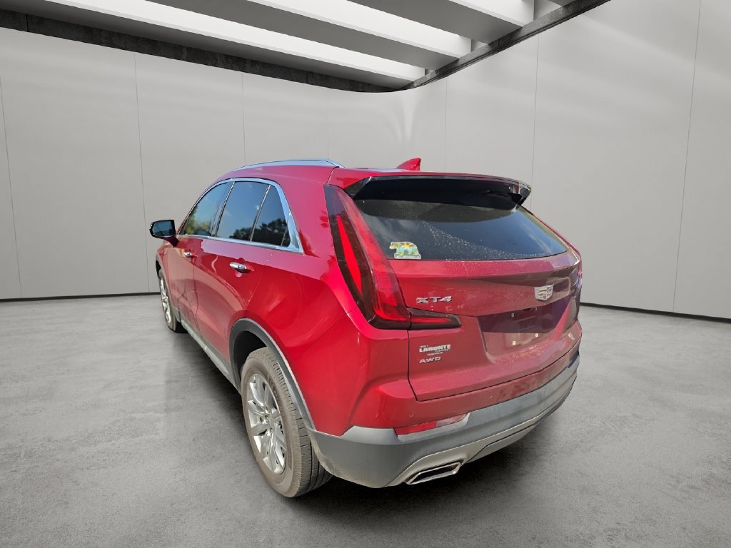 Used 2021 Cadillac XT4 Premium Luxury AWD/4WD image 2