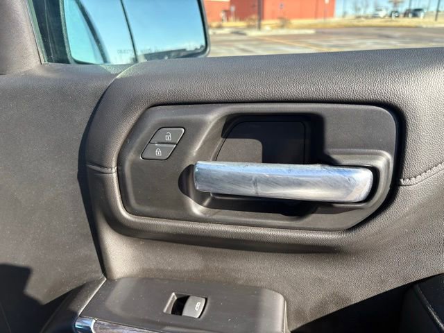 Used 2019 Chevrolet Silverado 1500 LTZ image 31