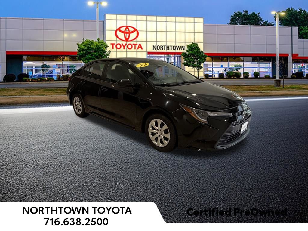 Used 2024 Toyota Corolla LE FWD image 9
